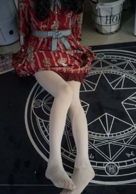 清纯校花沦为胯下玩物视频